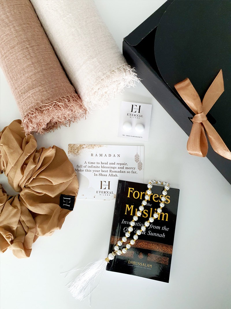 CRIMP HIJAB GIFT BOX